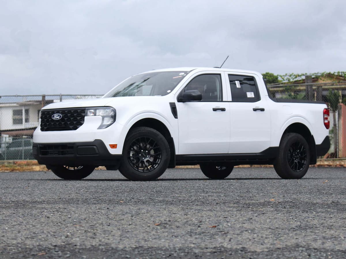 2025 Ford Maverick XL 2025