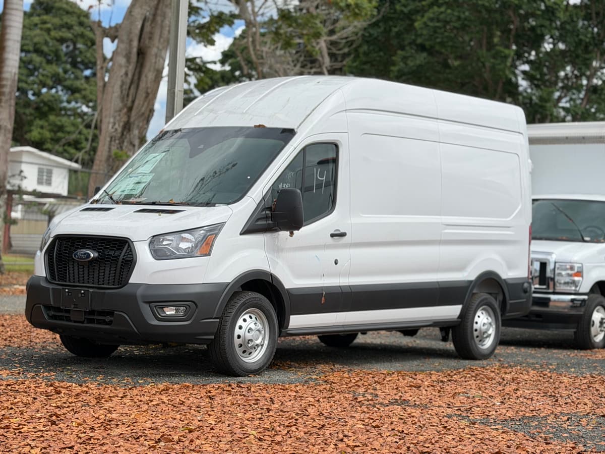 Ford Ford transit 350 hr 2025